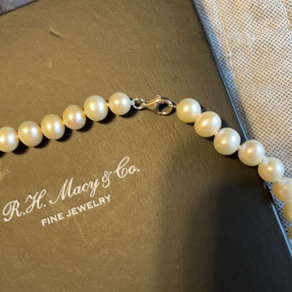 Macy's Jewelry Rh Macy And Company Pearl Necklace Poshmark